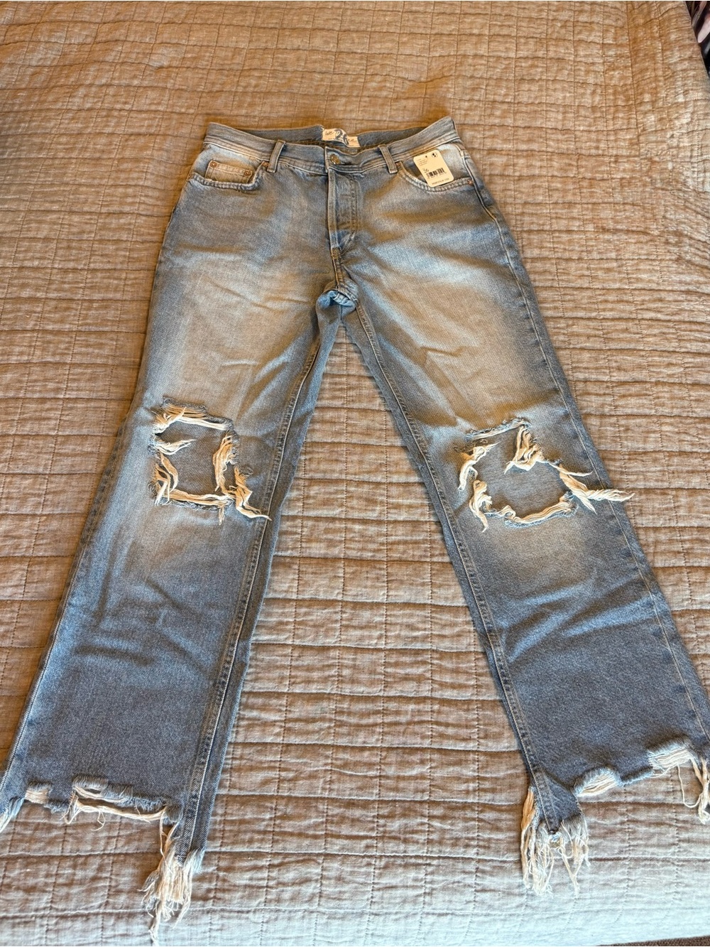 Free People Light Blue Distressed Ankle Crop Jeans